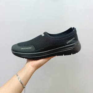 فروووش  فوق العاده ویژه  کفش اسپرت کتونی راحتی پسرانه مردانه  مدل جورابی   رنگ طوسی پرطرفدار و جذااب با ارسال رایگان