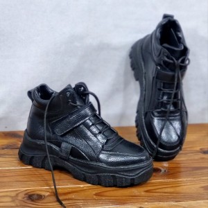 کفش کتونی اسپرت نیم بوت زنانه دخترانه مدل بوفالو فوق العاده جذاب وشیک ارسال رایگان