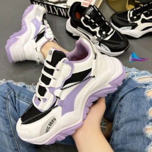 حراج ویژه کفش اسپرت زنانه دخترانه  مدل بالنسیاگا Balenciaga خاص و دلبر رنگ سفید مشکی بنفش ارسال رایگان