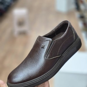 تخفیفففف ویژه کفش مجلسی مردانه و پسرانه چرم طبیعی تبریز  رنگ قهوه ای  با کیفیت عالی و پر فرووش  با ارسال رایگان