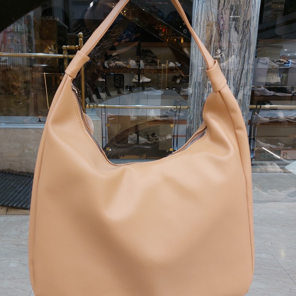 کیف بزرگ زارا