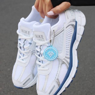 نایک وورو - nike vomero 5