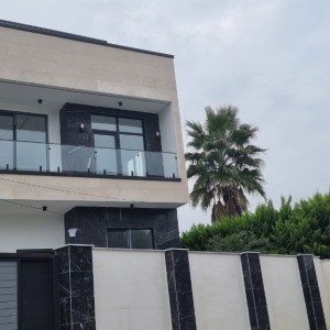 کد5 // فروش ویلا نوساز سه خواب واقع در نوشهر سیسنگان پیکلا