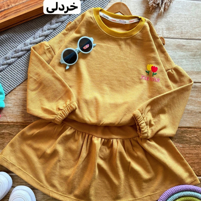 بلوز کراپ دامن بیسکوییتی گل
