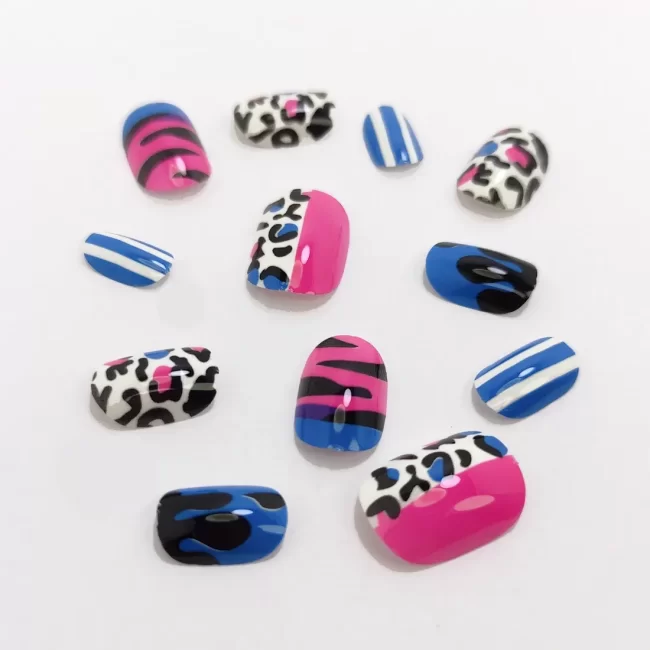 ناخن مصنوعی طرح دار دخترانه بچه گانه 12 عددی