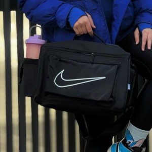ساک ورزشی جا شیکر دار نایکی مدل Nike sports bag with shaker holder| مشکی
