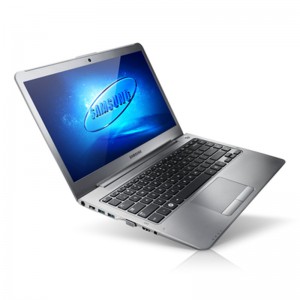 لپ تاپ استوک Samsung 5 530U4C i5