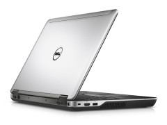 مشخصات لپ تاپ دست دوم Dell Latitude E6540 پردازنده i5 نسل 4 گرافیک AMD Radeon HD 8790M 2 GB
