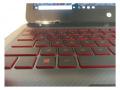 مشخصات لپ تاپ کار کرده گیمینگ HP OMEN 15 پردازنده i7 7700HQ گرافیک NVIDIA GTX 1050 4GB