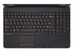 خرید ورک استیشن استوک Dell M2800 گرافیک دار برای رندرینگ