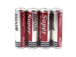 باتری نیم قلم maxell بسته 4 عددی