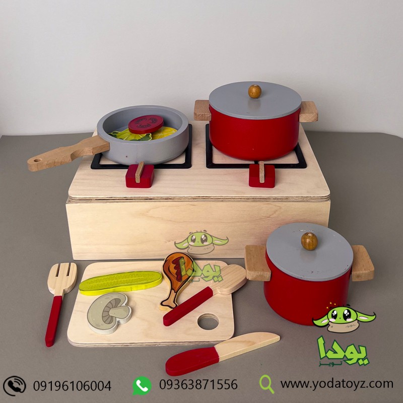 ست قابلمه و ظروف آشپزی چوبی اسباب بازی (قرمز با درهای طوسی)