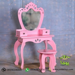 میز آرایش چوبی کودک طرح ملکه برند مانیا چوب