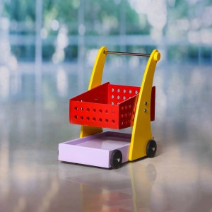 چرخ فروشگاهی چوبی خانه بازی و مهدکودک برند مانیا چوب