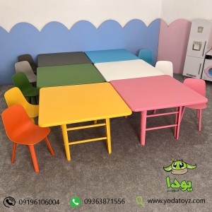 میز مربع بزرگ کودک رنگو با پایه های بازشو