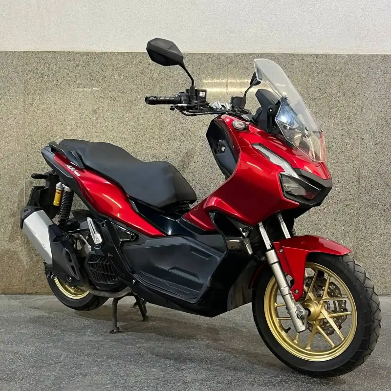 موتور سیکلت هوندا ADV 150 تایلندی مدل 1401 (کارکرده)