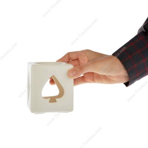 اسانس سوز سفید طرح مکعب قلب مدرن