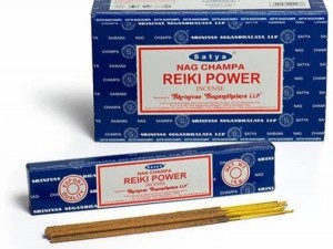 عود دست ساز ناگ چامپا 15g Nag Champa