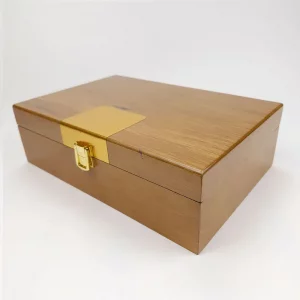 جعبه هدیه زعفران و صنایع دستی ارمغان کد PZ139