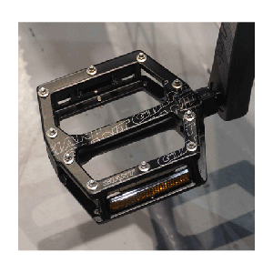 پدال دوچرخه جاینت مدل Giant original mtb pedals core