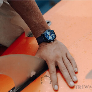 ساعت مچی عقربه ای زنانه مردانه تریوا (TRIWA) مدل Ocean Plastic Timer DEEP BLUE