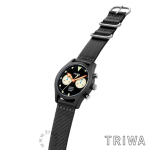 ساعت مچی عقربه ای Ocean Plastic Timer Octopus از نما سه رخ