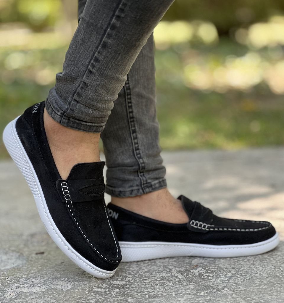 تخفیف کفش کتونی اسپرت مردانه پسرانه مدل اسکیچرز پیاده روی طوسی زیره سفید با ارسال رایگان