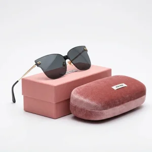 عینک آفتابی زنانه Miu Miu وارداتی N48