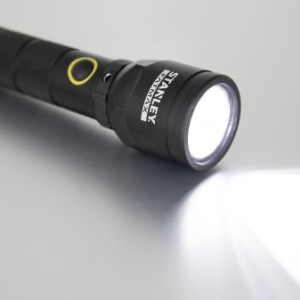 چراغ قوه حرفه ای و قدرتمند TOBY'S TORCH-95 مخصوص شب با کیفیت بالا و برد زیاد