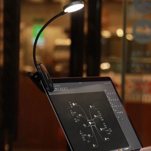 چراغ مطالعه و چراغ خواب گیره ای بیسوس Baseus Comfort Reading Mini Clip Lamp با قابلیت شارژ و تنظیم نور