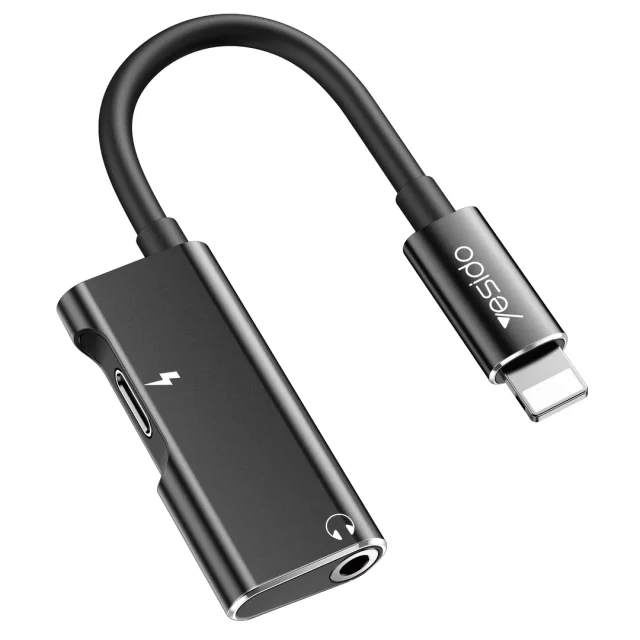 مبدل Aux به لایتنینگ یسیدو مدل YESIDO YAU11 با درگاه شارژ همزمان