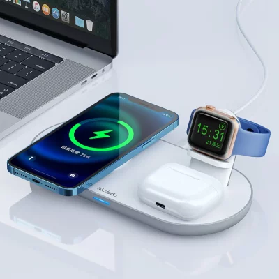 شارژر وایرلس مگ سیف رومیزی 3 کاره مک دودو گارانتی متین Mcdodo 3 in 1 Magnetic Wireless Charger CH-706