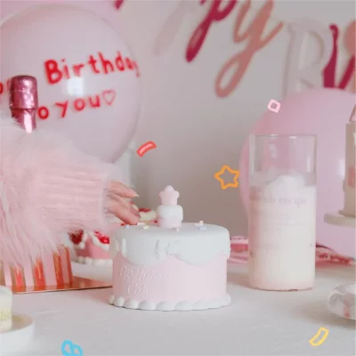 چراغ خواب فانتزی سیلیکونی رومیزی شارژی طرح کیک تولد Birthday Cake