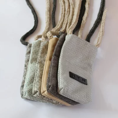 کیف دوشی زنانه موبایل دست دوز برند مایامو مدل MXS12