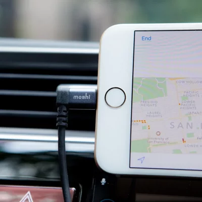 کابل شارژ آیفون لایتنینگ 90 درجه گیمینگ موشی Moshi 90 Degree طول 1.5 متر