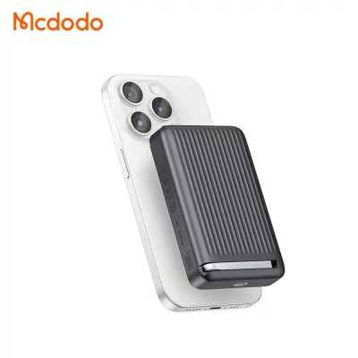 پاوربانک مگ سیف وایرلس 30 وات مک دودو ظرفیت 10000 میلی آمپر Mcdodo Qi2 MC-781
