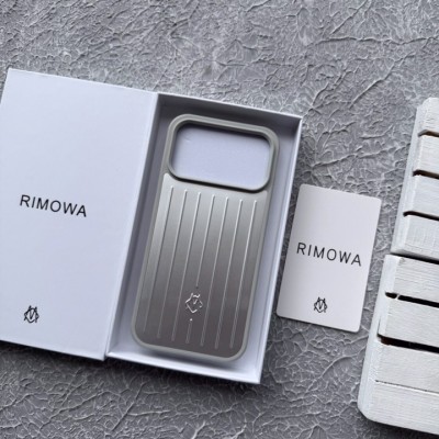 قاب آیفون 17 پرو مکس طرح ریمووا با پک و کیفیت اورجینال مدل RIMOWA iPhone 17 Pro Max