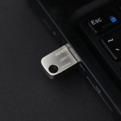 فلش مموری کینگ استار Arka USB 2.0 KS238 ظرفیت 32 گیگابایت