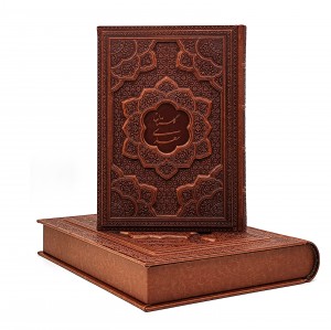گلستان سعدی نشر یاقوت کویر  (وزیری، گلاسه، طرح چرم، با جعبه)
