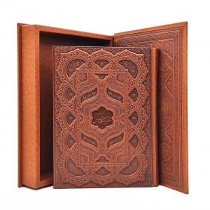 گزیده غزلیات شمس تبریزی (رحلی، گلاسه، طرح چرم، با جعبه) (نشر راه بیکران)