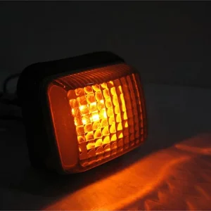 چراغ راهنما گلگیر پژو پارس دودی اسپرت