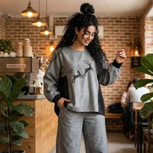 شومیز زنانه طرح گوزن ها